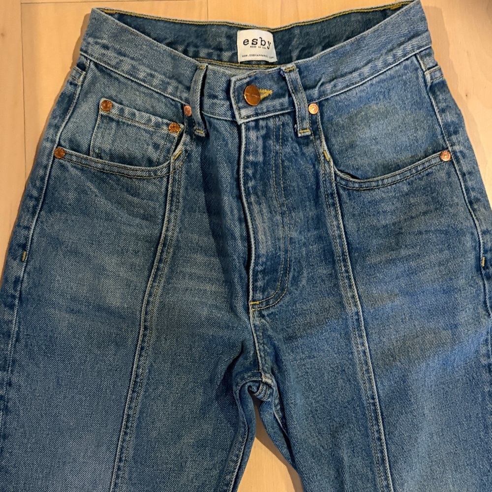 Esby Women’s Barrel Boyfriend Denim Jeans
